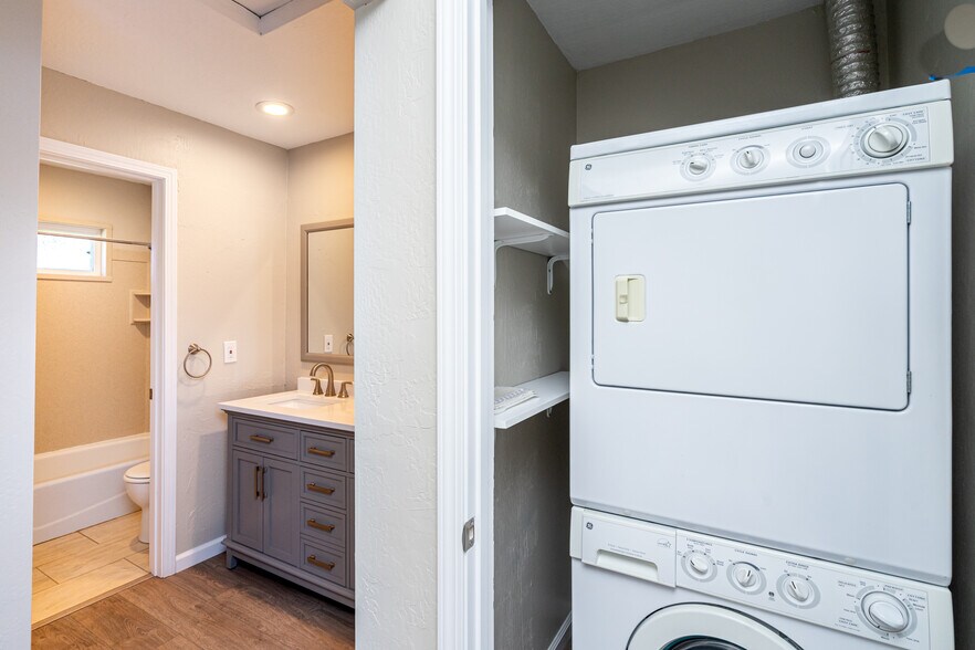More Photos Of 37 Pacheco St, San Rafael Apartments For Sale
