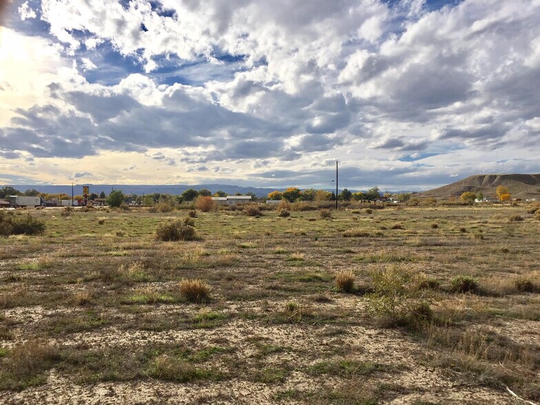 More Photos Of U.S. Highway 191 Hwy, Wellington Land For Lease