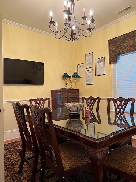 More Photos Of 2731 Greenville Hwy, Flat Rock Office For Lease