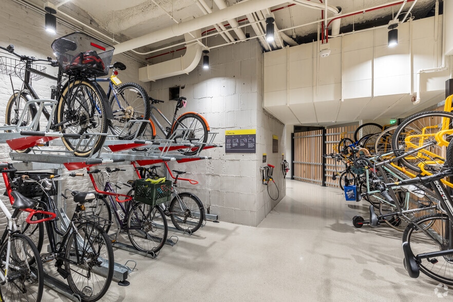 More Photos Of 220 Montgomery St, San Francisco Office Residential For Lease