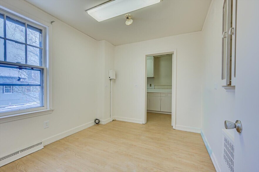 More Photos Of 512 New Brunswick Ave, Fords Specialty For Sale