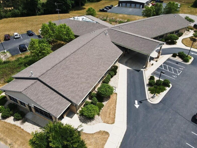More Photos Of 2525 Hamilton St, Portage Assisted Living For Sale