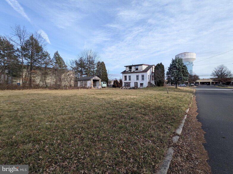 More Photos Of 404 Doylestown Rd, Montgomeryville Land For Sale