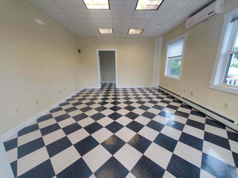 More Photos Of 33 Park St, Rockland Multifamily For Sale