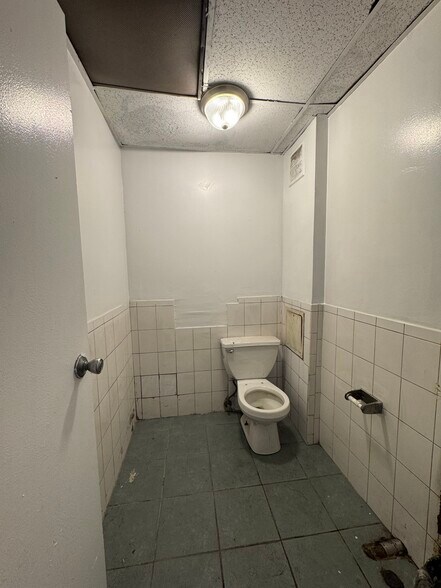 More Photos Of 251 W 81st St, New York Apartments For Lease