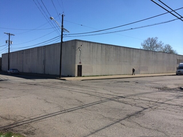 Primary Photo Of 553-587 E 31st St, Paterson Manufacturing For Sale