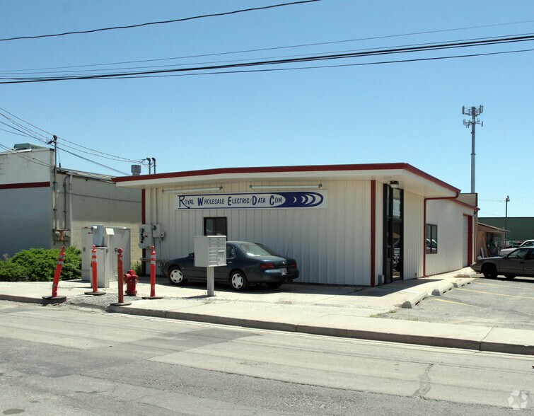 More Photos Of 1455-1463 W Center St, Orem Showroom For Lease