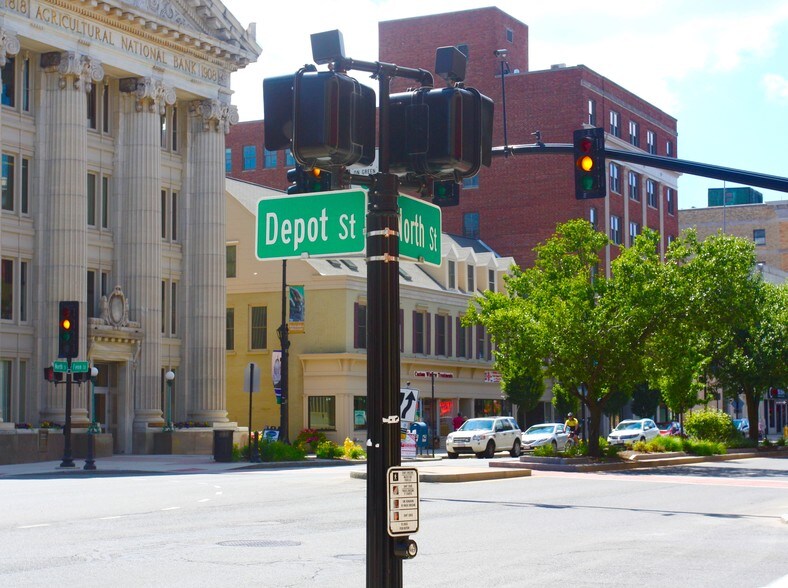 More Photos Of 123-139 North St, Pittsfield Storefront Retail Office For Sale