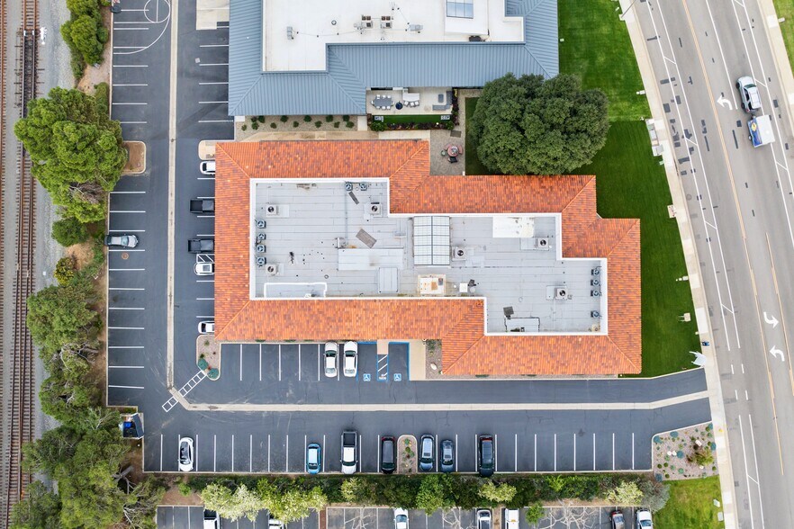 More Photos Of 5055 Avenida Encinas, Carlsbad Office For Lease