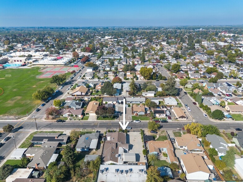 More Photos Of 431 W J St, Oakdale Assisted Living For Sale