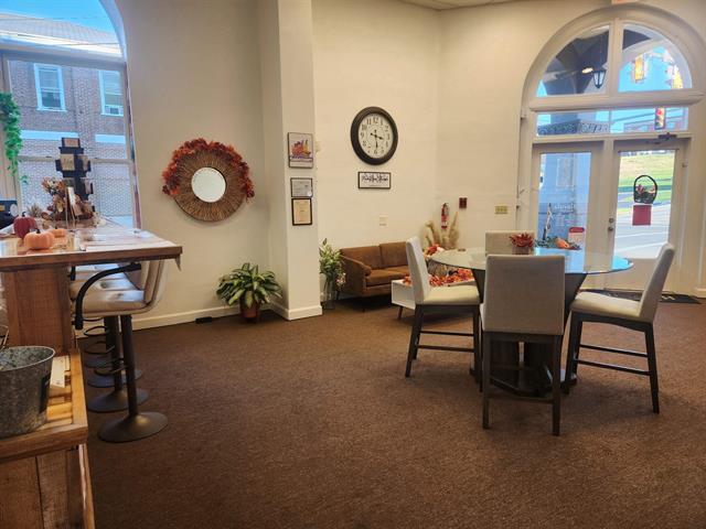 More Photos Of 301 W Main St, Radford Apartments For Sale
