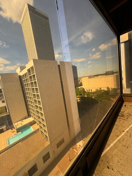 More Photos Of 8 E 3rd St, Tulsa Office Residential For Sale