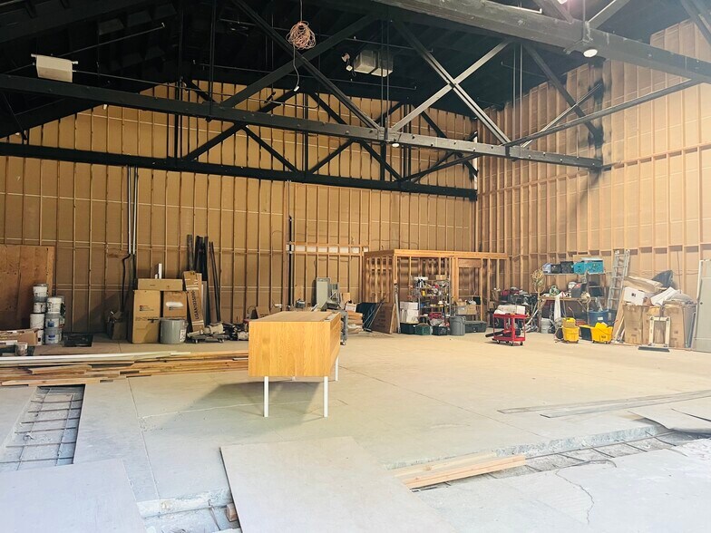More Photos Of 401 Alice St, Oakland Research And Development For Lease