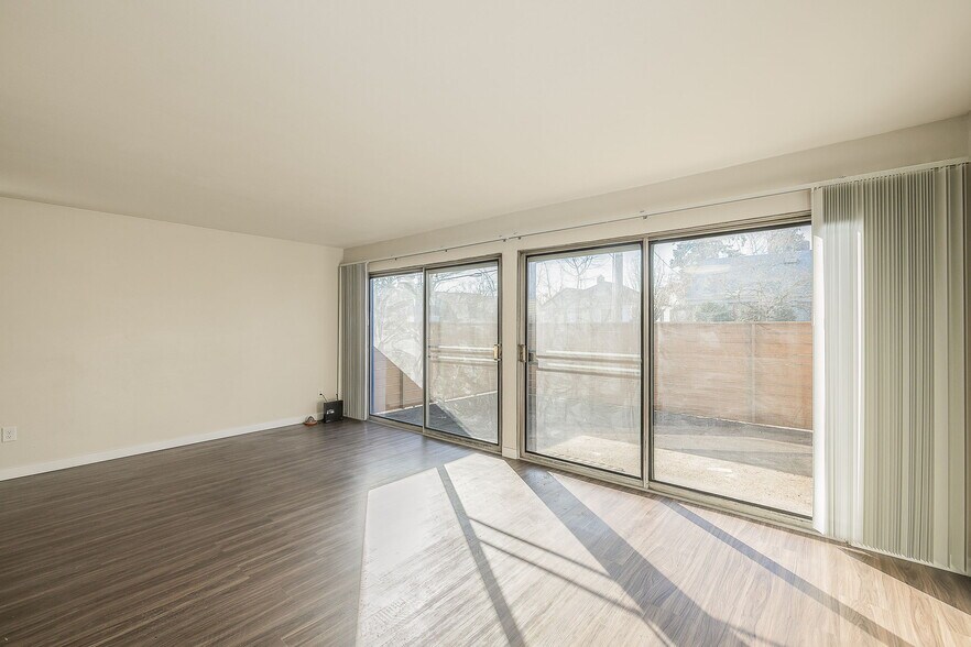 More Photos Of 740 NE 53rd Ave, Portland Apartments For Sale