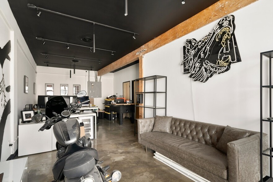 More Photos Of 2734 N Eastern Ave, Los Angeles Freestanding For Sale