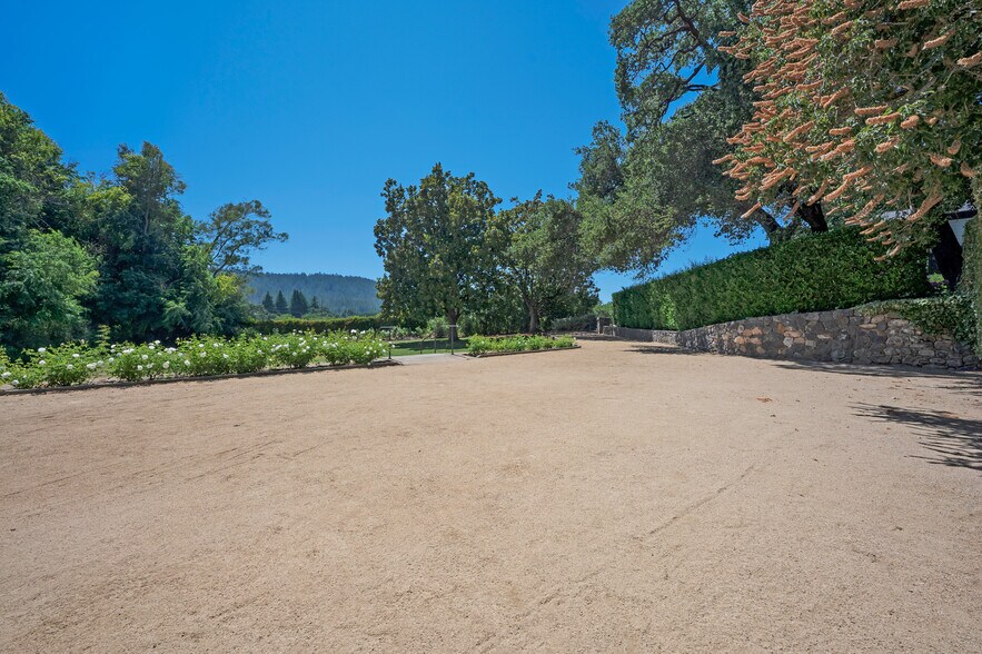 More Photos Of 125 Cristo Ln, Santa Rosa Specialty For Sale