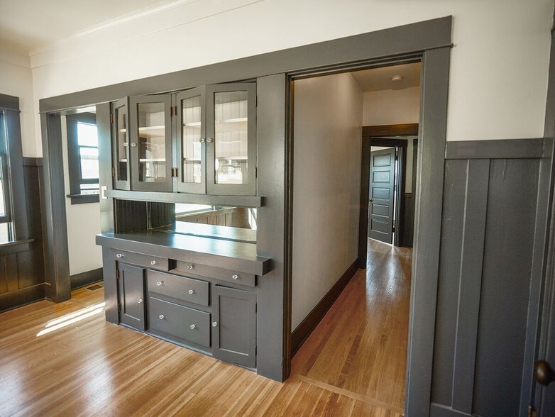 More Photos Of 931 Everett St, Los Angeles Apartments For Sale