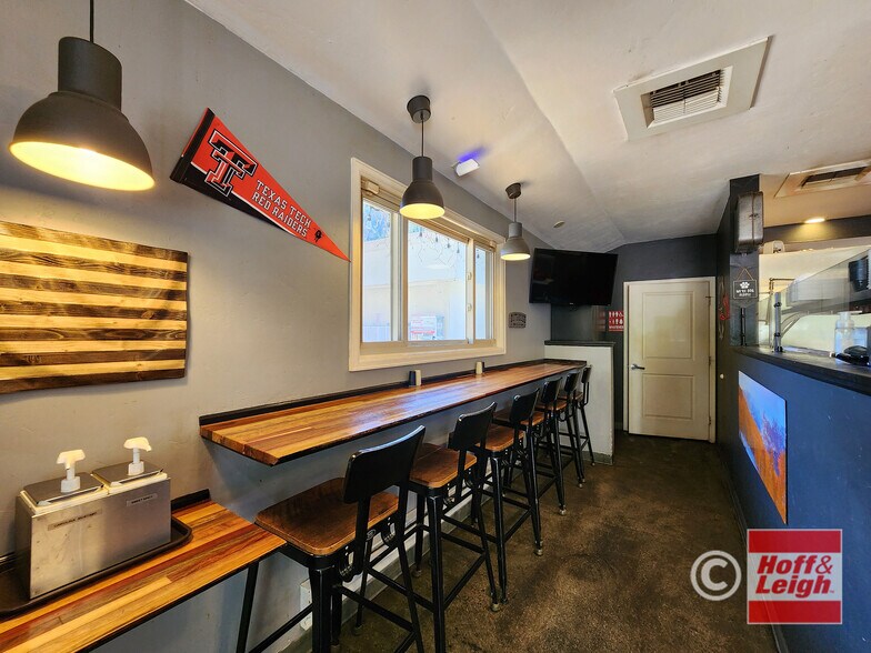 More Photos Of 1416 Argentine St, Georgetown General Retail For Lease