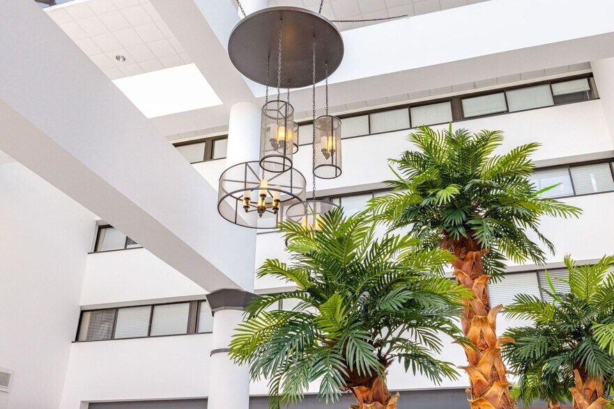 More Photos Of 14703 Park Row, Houston Apartments For Lease