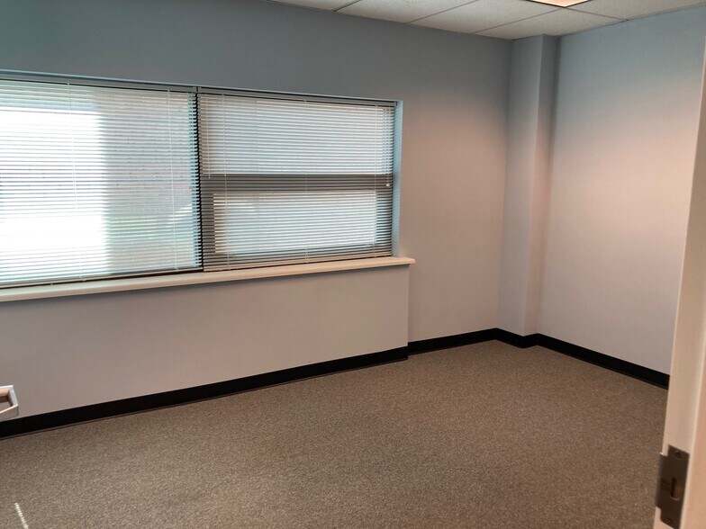 More Photos Of 855 Route 146, Clifton Park Office For Lease