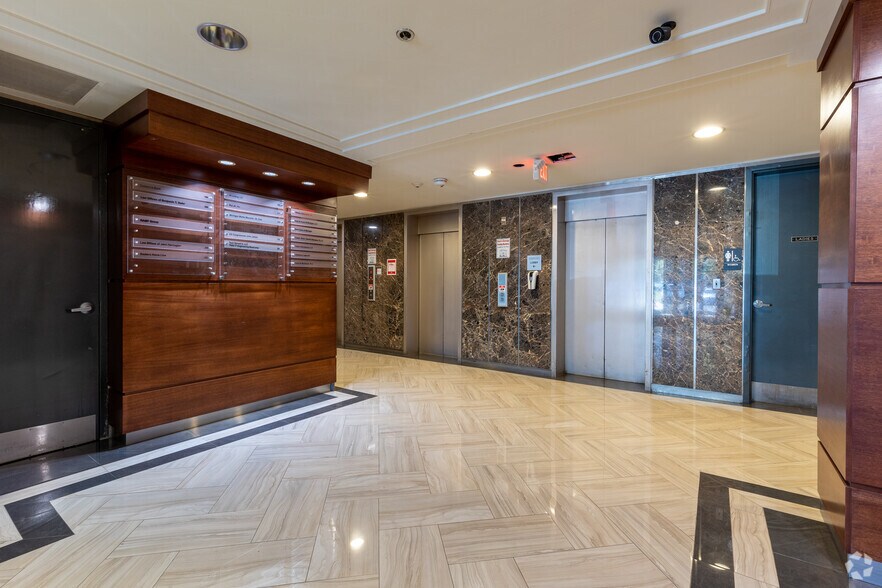 More Photos Of 30500 Van Dyke Ave, Warren Office For Lease