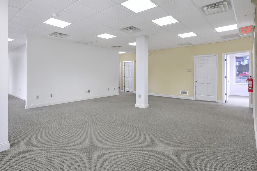 More Photos Of 199-201 S Main St, Lambertville Office For Lease