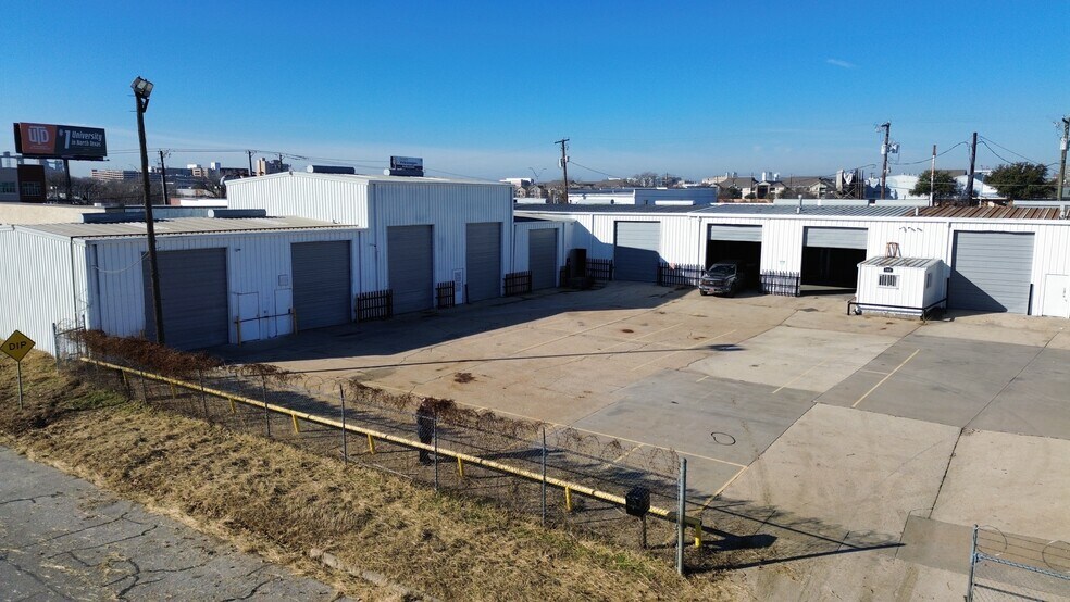 More Photos Of 700 Missouri Ave, Fort Worth Warehouse For Sale