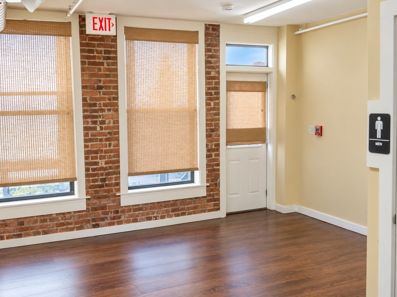 More Photos Of 705 Cookman Ave, Asbury Park Storefront Retail Office For Sale