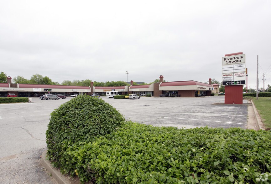 Primary Photo Of 6825-6865 S Peoria Ave, Tulsa Unknown For Lease