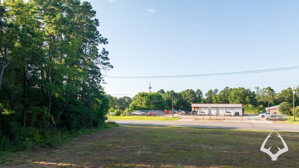 More Photos Of 2106 E Denman Ave, Lufkin Land For Sale