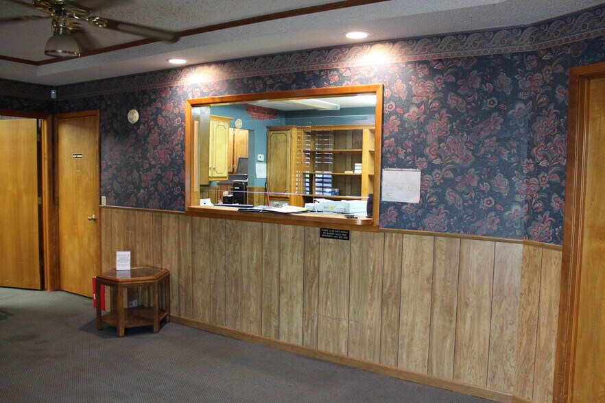 More Photos Of 628 4th St, Healdton Healthcare For Sale