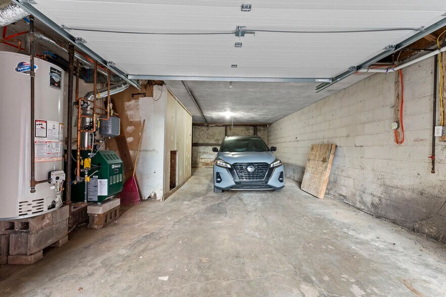 More Photos Of 101 Hooper Rd, Endicott Apartments For Sale