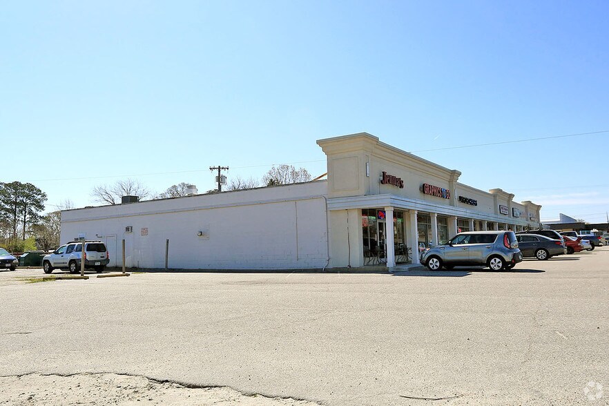 More Photos Of 2104 Pleasure House Rd, Virginia Beach Storefront For Lease