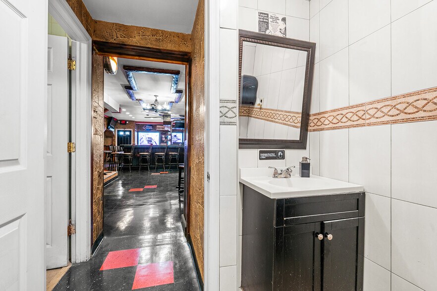 More Photos Of 631 Schuyler Ave, Kearny Apartments For Lease