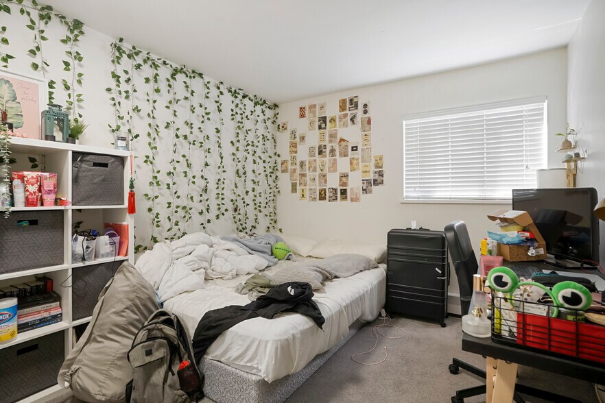 More Photos Of , Boulder Multifamily For Sale