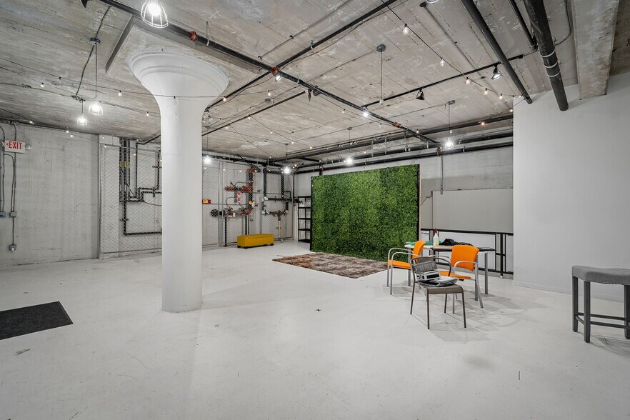 More Photos Of 511 N Garrison Ave, Saint Louis Office For Lease