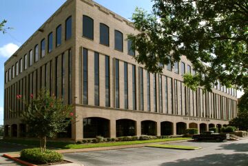 More Photos Of 9225 Katy Fwy, Houston Office For Lease