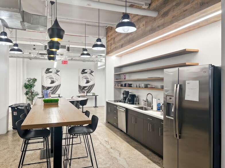 More Photos Of 150 Bay St, Jersey City Coworking Space