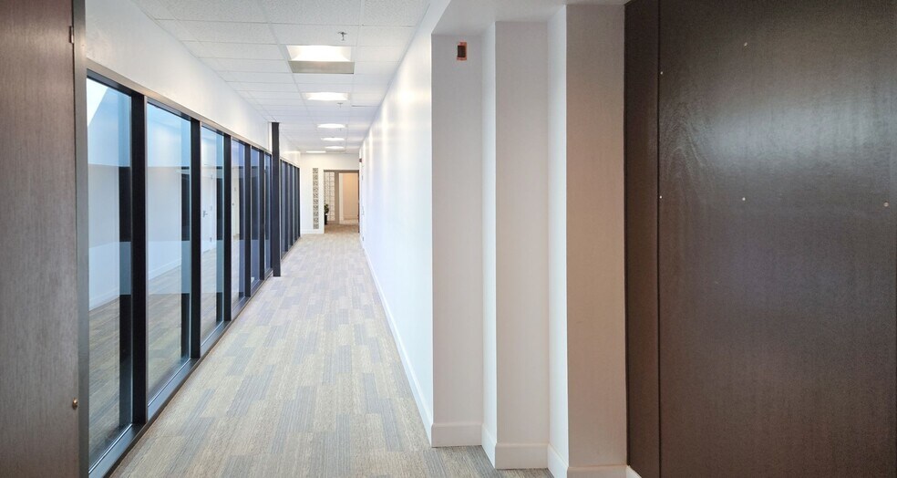 More Photos Of 1690 W Shaw Ave, Fresno Coworking Space