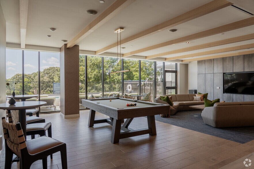 More Photos Of 1020 Hammell Dr, Raleigh Multifamily For Sale