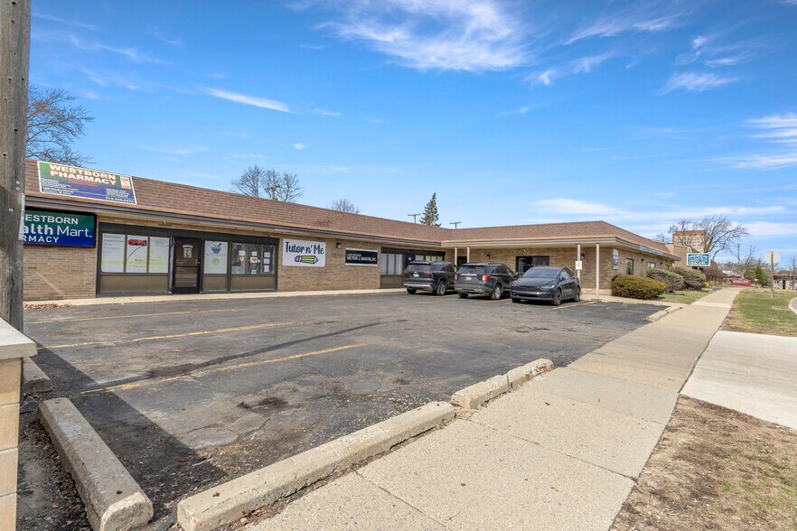 More Photos Of 1800 Grindley Park St, Dearborn Office For Lease