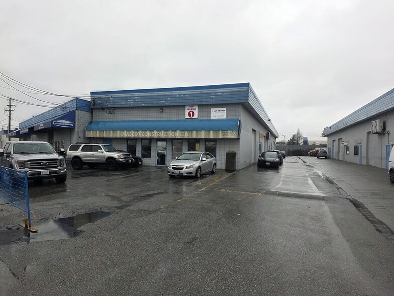 More Photos Of 20081-20091 Industrial Ave, Langley Warehouse For Lease