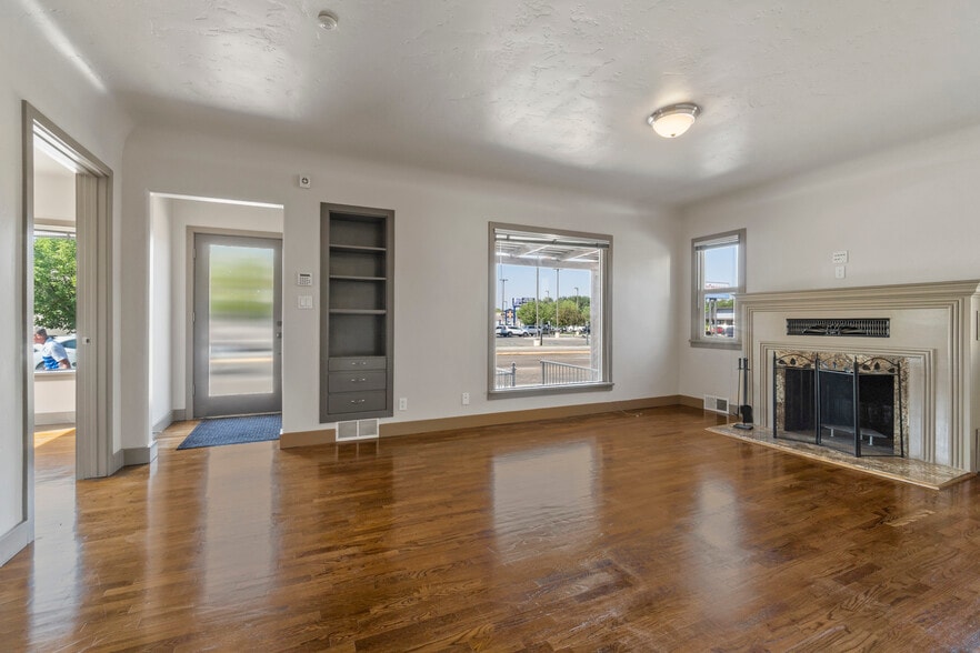 More Photos Of 1216 7th St S, Nampa Office Residential For Lease