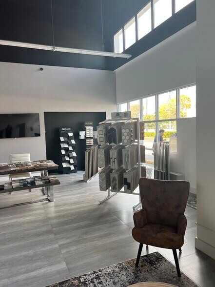 More Photos Of 2400 W Copans Rd, Pompano Beach Showroom For Lease