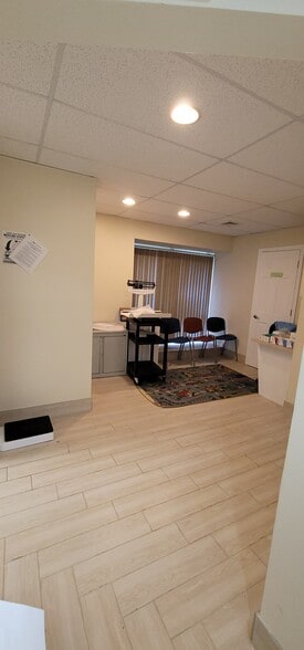 More Photos Of 364 Parsippany Rd, Parsippany Office For Sale