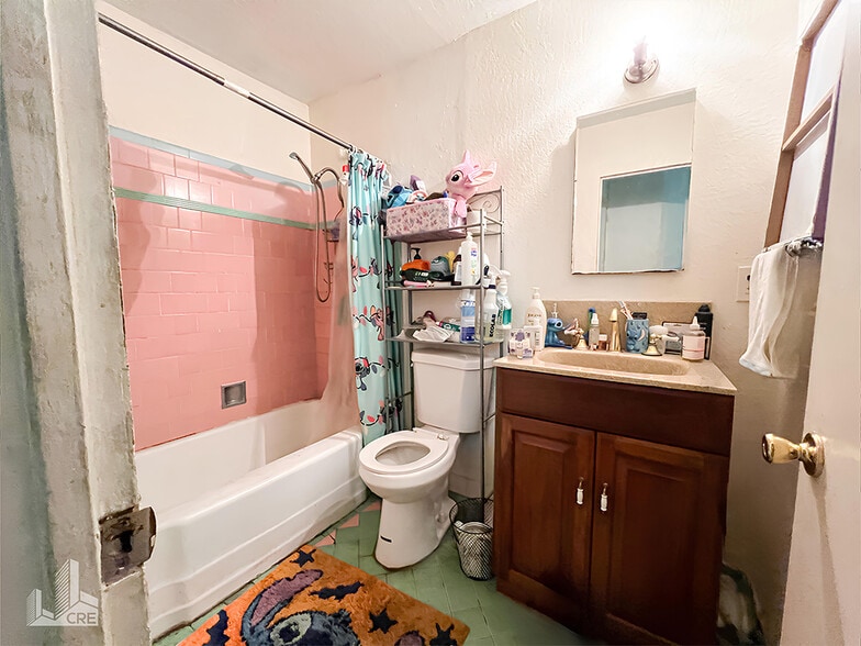 More Photos Of 21360 Ocean View Dr, Hayward Multifamily For Sale
