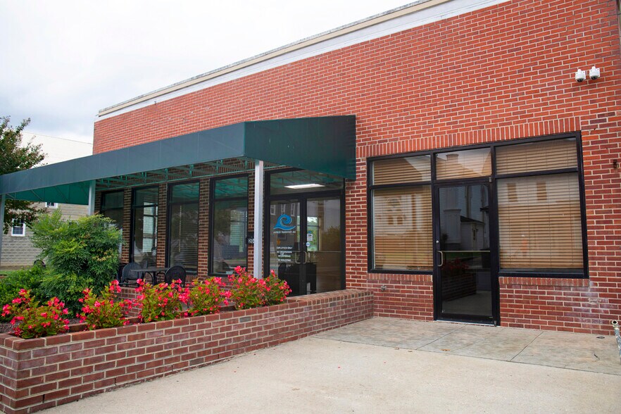 Primary Photo Of 204 S Main St, Federalsburg Storefront Retail Office For Sale