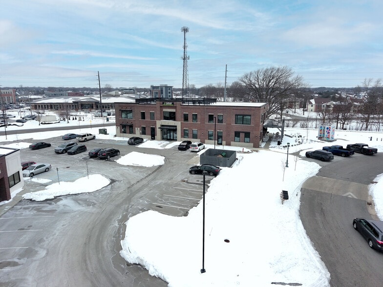 More Photos Of 8911 Technology Dr, Fishers Office For Lease