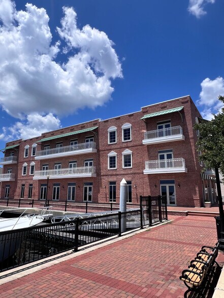 Primary Photo Of 815 Palafox St, Pensacola Office For Sale