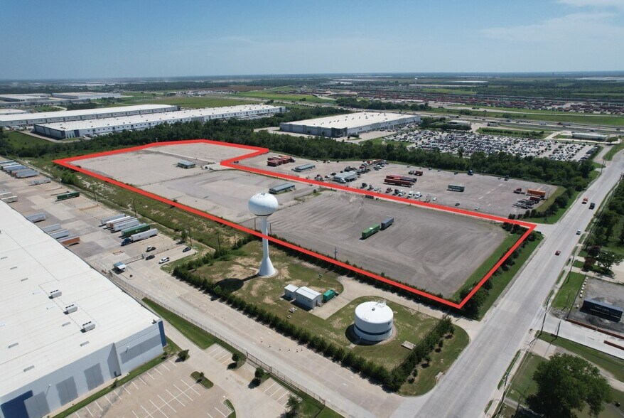 More Photos Of 1000 Fulghum Rd, Wilmer Land For Lease